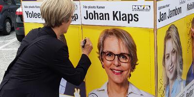 De gele campagnegolf in Ekeren