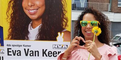 De gele campagnegolf in Ekeren