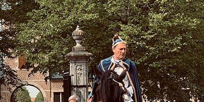 Ontvangst koning van de Lustige Gansen koningin van de vrije gans