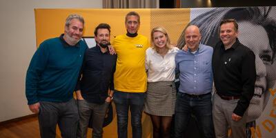 Els Van Doesburg en N-VA Ekeren